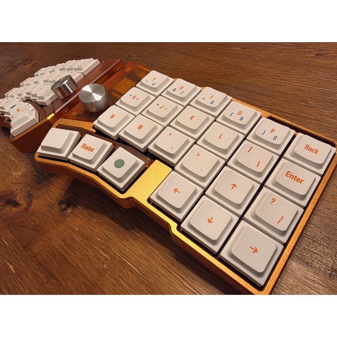 Cornix LP Wireless Split Keyboard Orange Rare Color Bluetooth USB-C 40% Layout