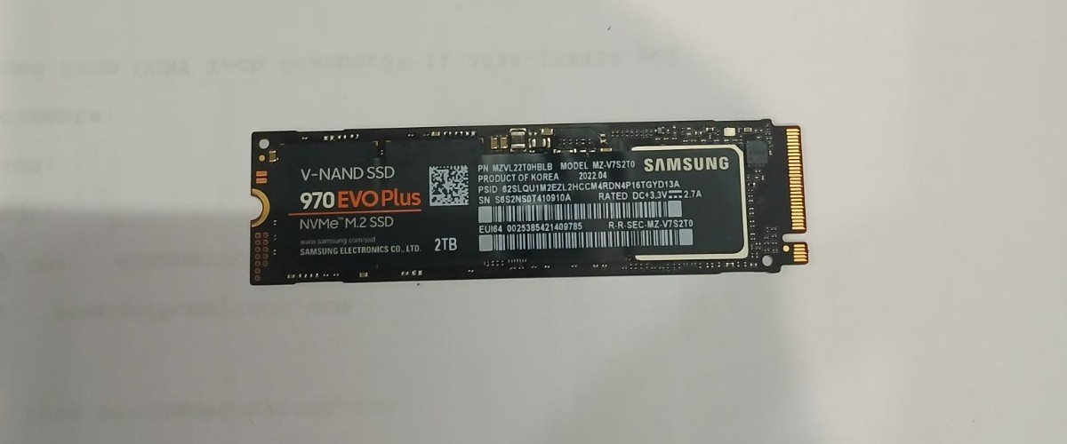 Samsung V-NAND 970 EVO PLUS NVMe M.2 SSD 2TB MZ-V7S2T0 MZVL2T0HBLB