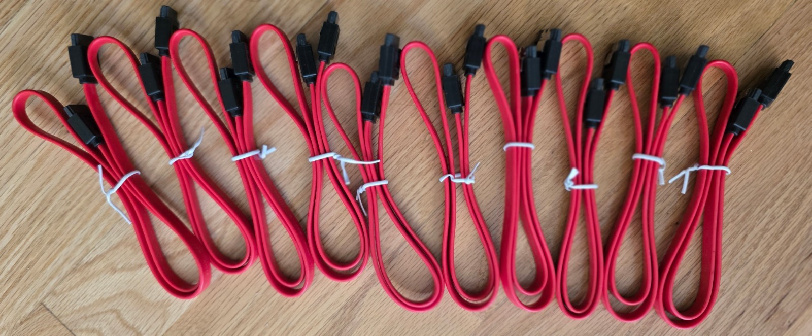 10 Pack SATA Cables 20 inch Latching Connectors Red Foxconn E92245-001