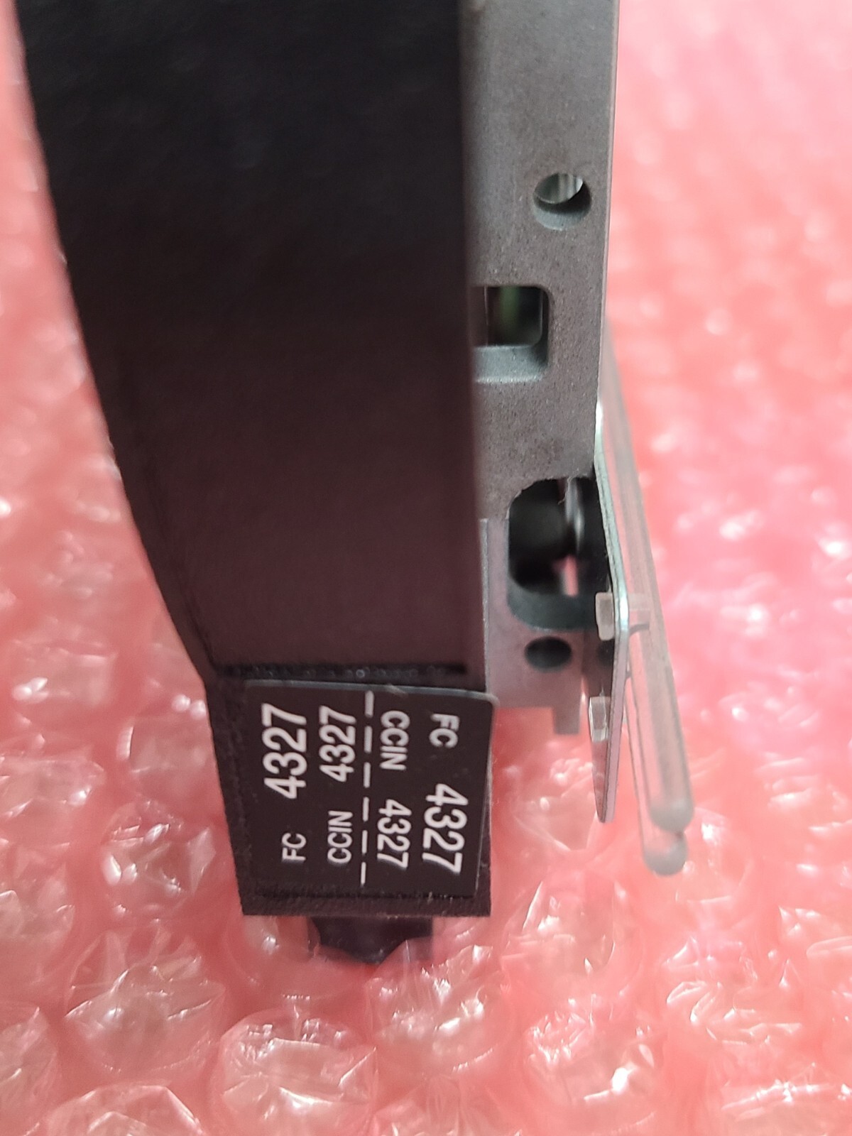 IBM 4327-9406 70GB 3.5" 15K RPM U320 SCSI HDD Unit 4327 iSeries AS400 AS/400