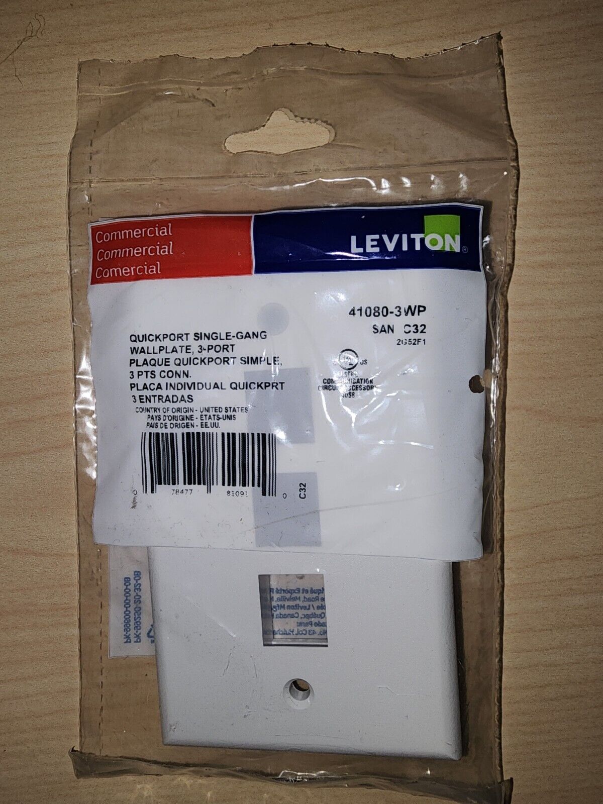 Leviton 3-Port QuickPort Wall Plate Plastic White 41080-3WP