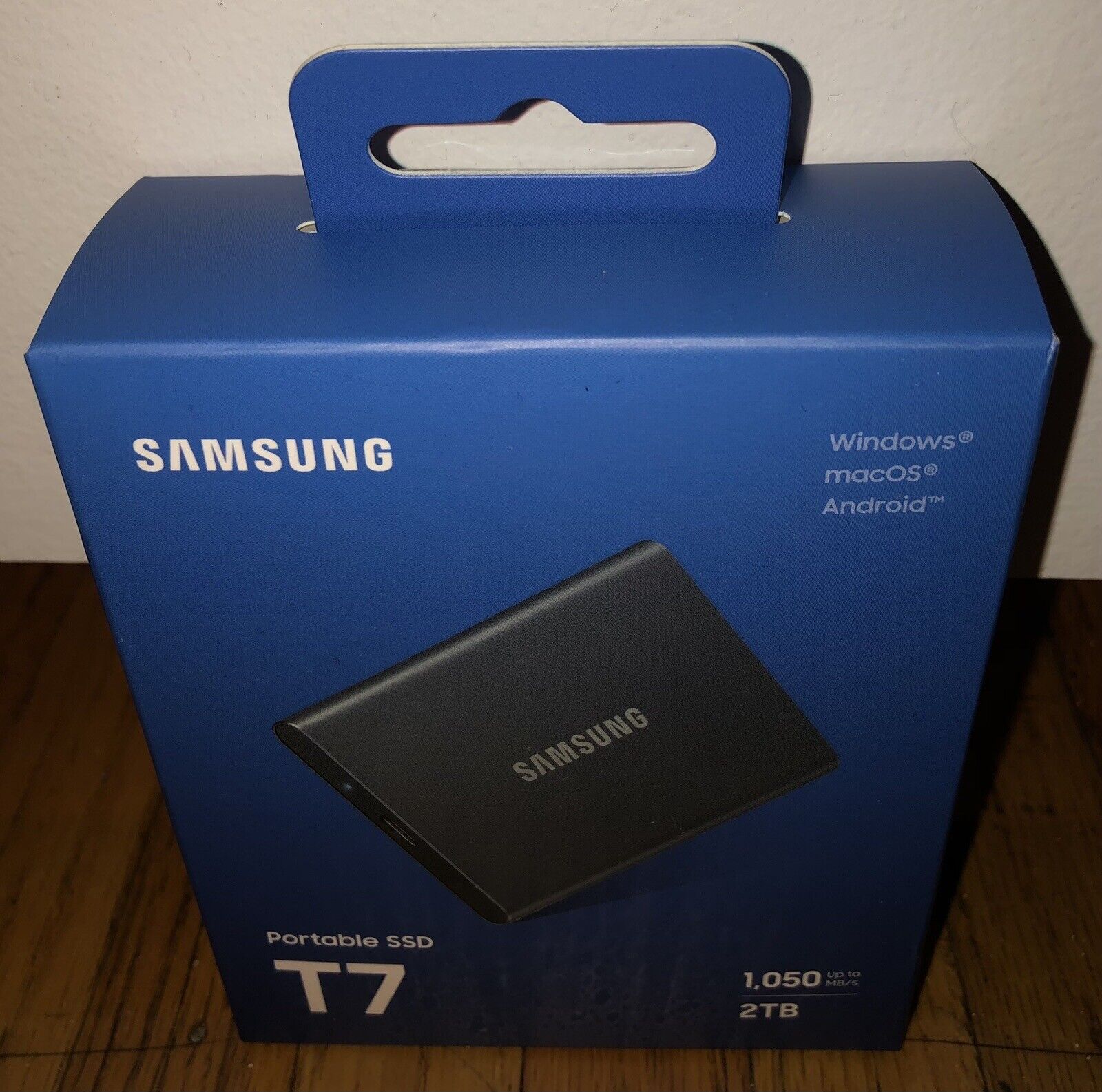 New Samsung T7 2TB External USB 3.2 Gen 2 Portable SSD with Hardware Encryption