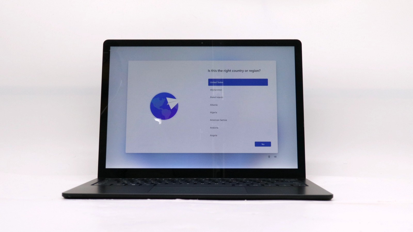 Microsoft Surface Laptop 3 13" i7-1065g7 16GB 256GB LOGIC ISSUE