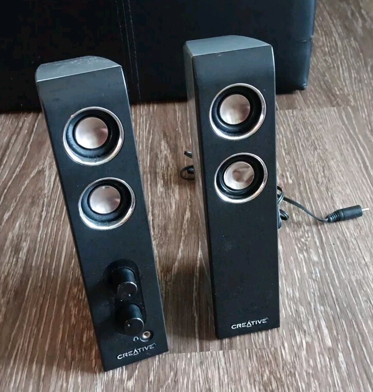 Creative I-Trigue 2200 Speakers no Power Adapter