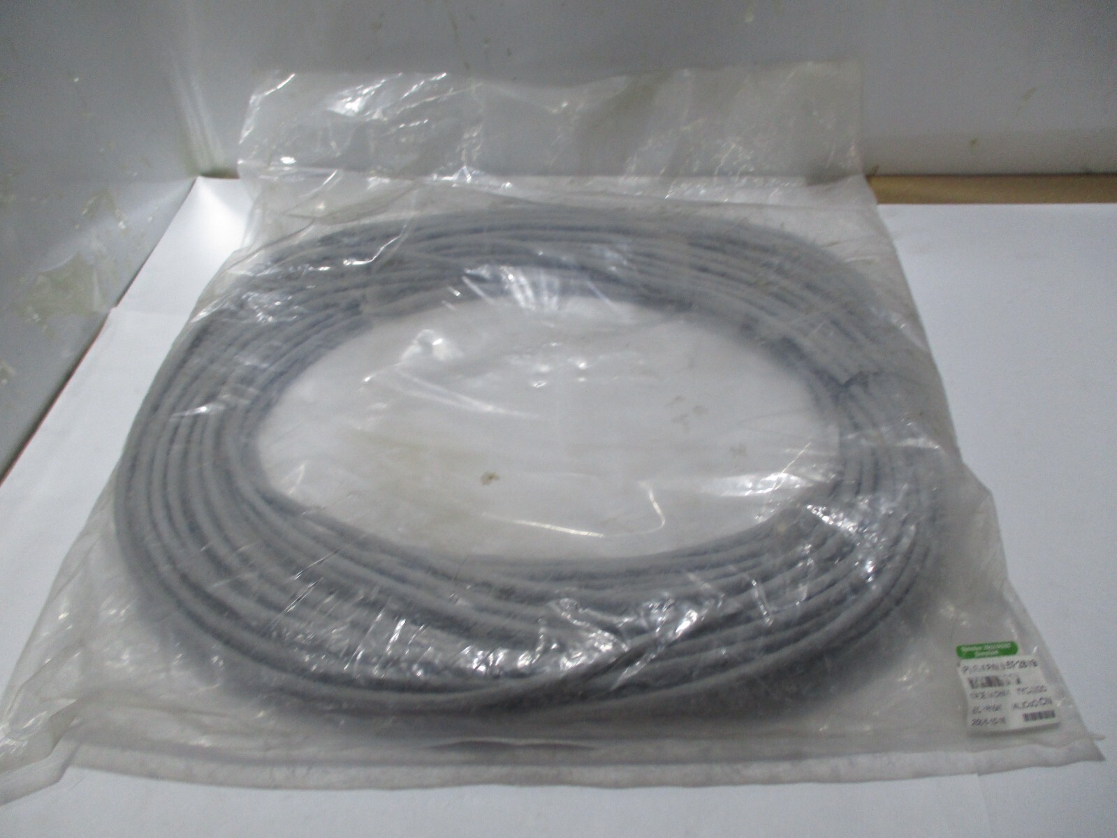 IBM 95P2819 H81641 CM Gray 100FT Ethernet Cable