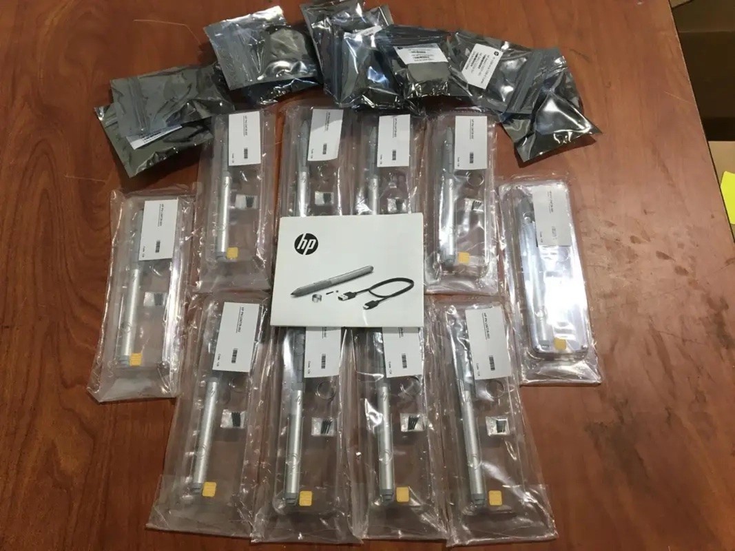 Lot of 10 New Genuine G2 Stylus Pen HP Active Pen L04729-002  With Chargers