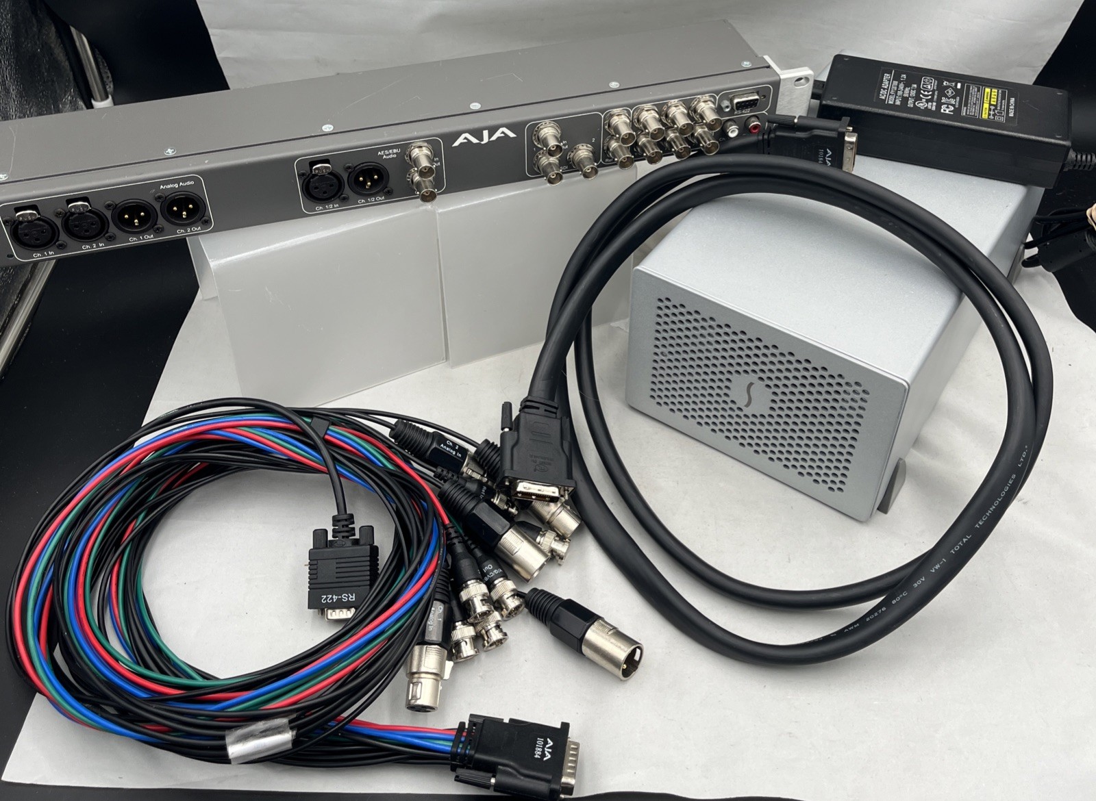 AJA KONA LHe Plus Capture PCIe Card KL BOX Breakout Lot Sonnet Echo Thunderbolt
