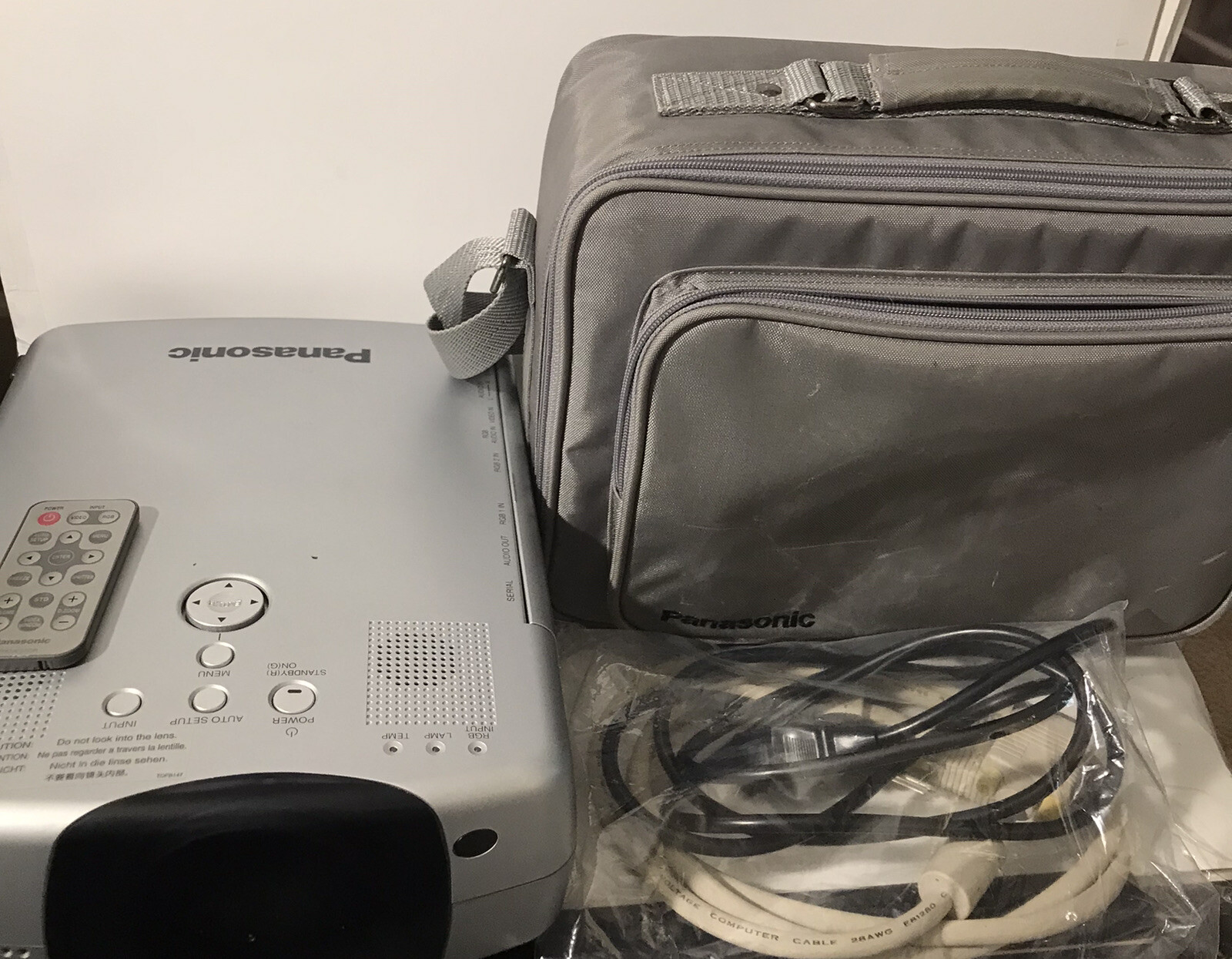 Panasonic PT-L711U LCD Projector with ET-RM100 remote control And Carrying Case