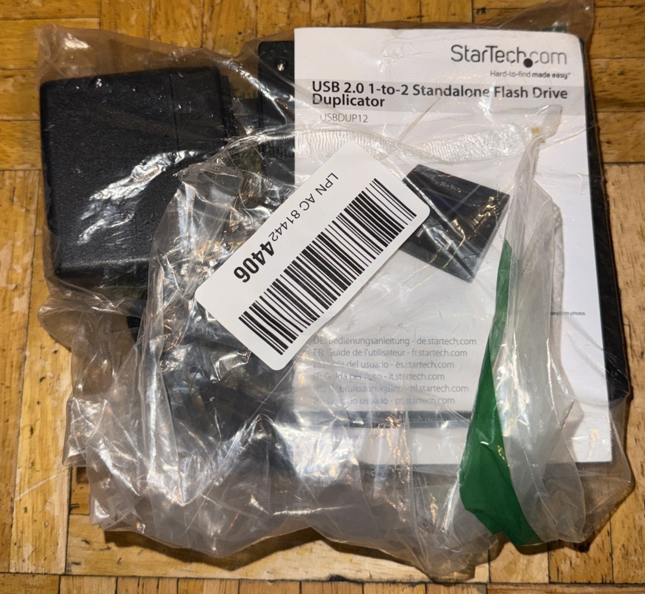 StarTech USBDUP12 1:2 Standalone USB 2.0 Flash Drive Duplicator and Eraser - USB