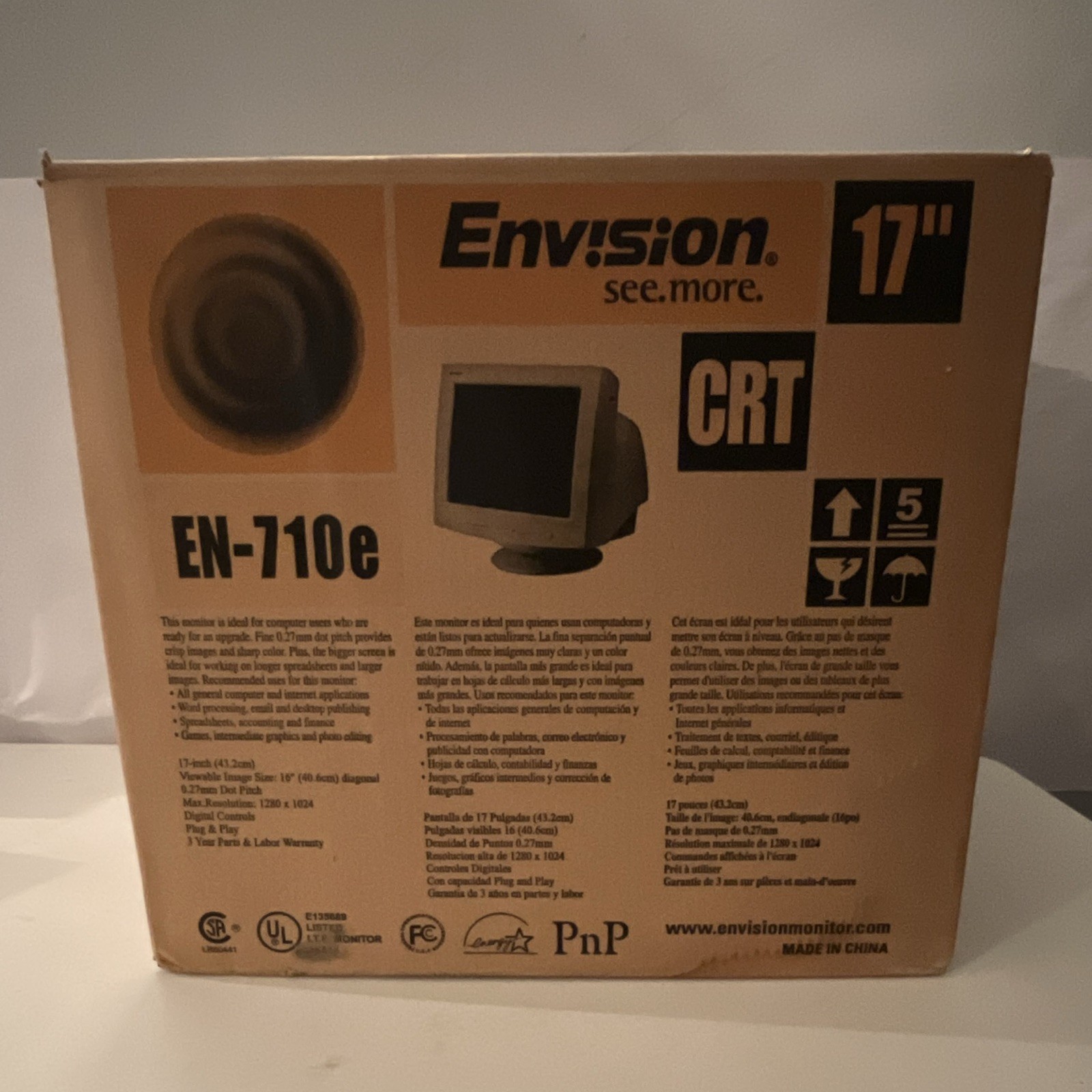 Envision EN-710e 17in CRT Monitor 1280x1024 VGA D-Sub New Old Stock