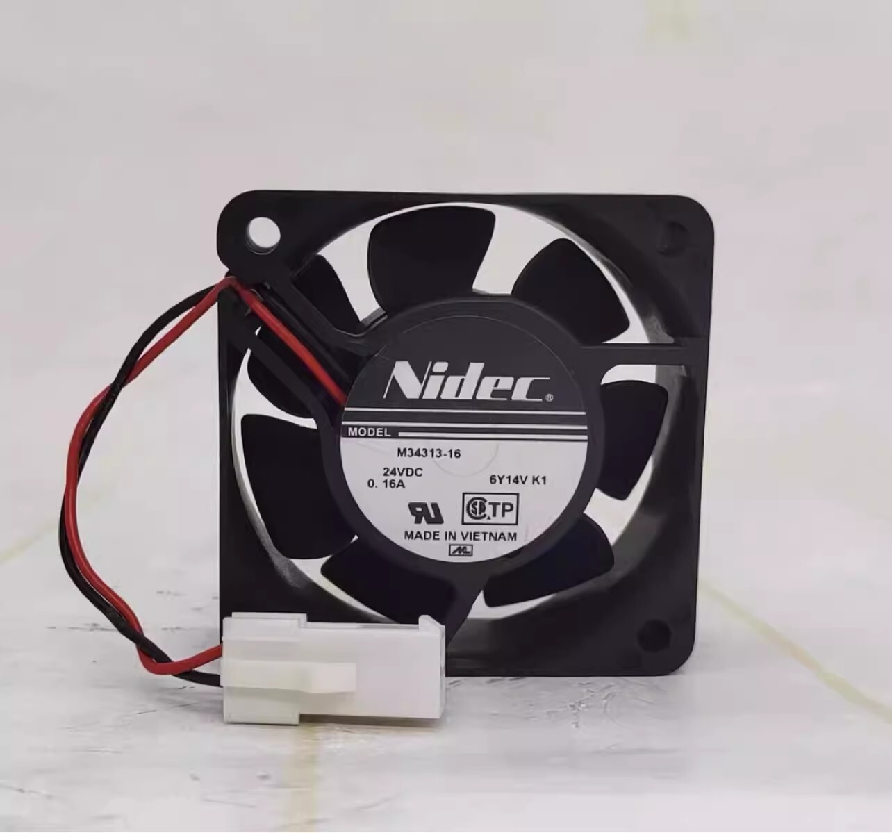 Nidec M34313-16 DC24V 0.16A 2-Wire Inverter Cooling Fan