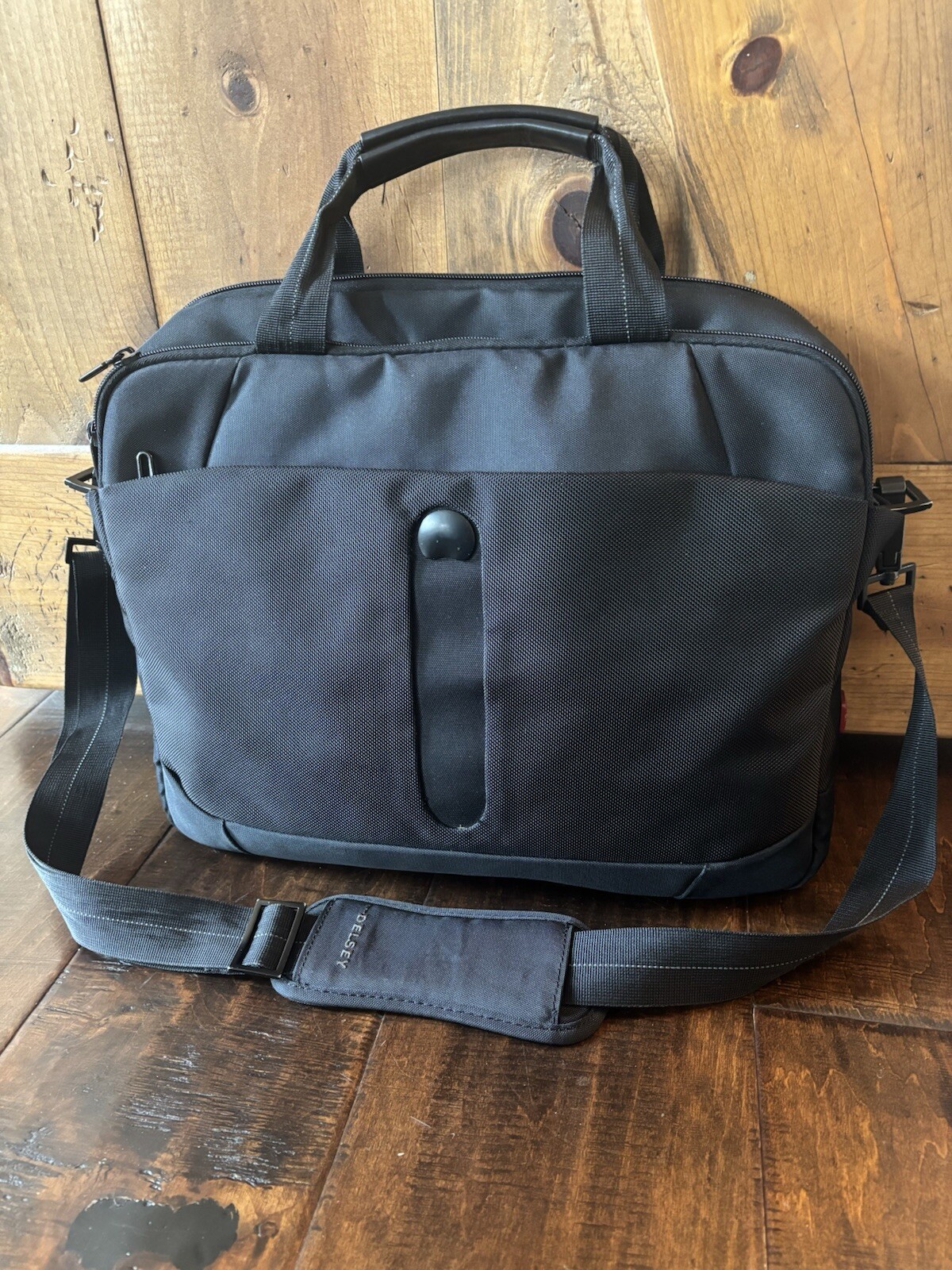 Delsey  Luggage Laptop Computer Bag Black Excellent