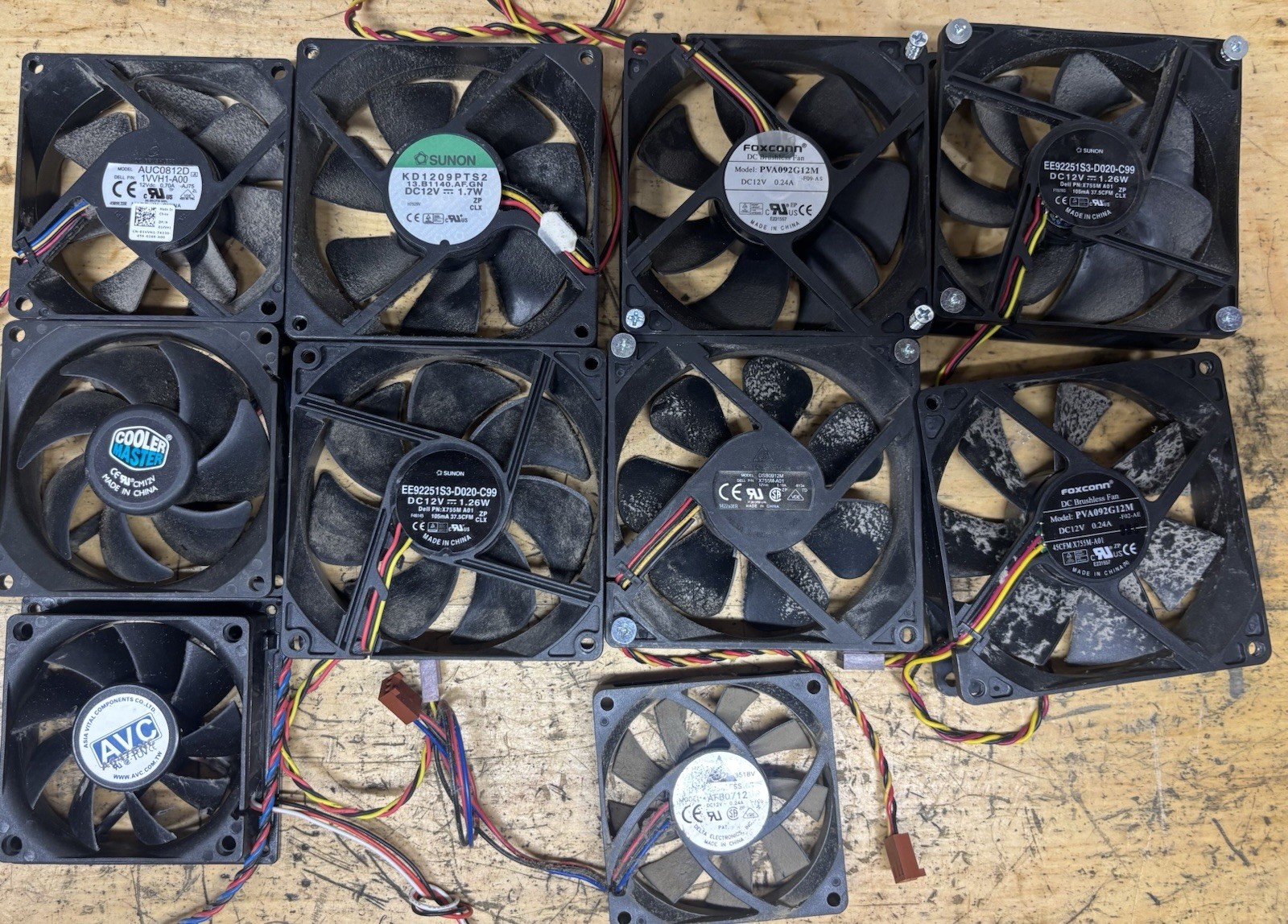 Lot of 10 OEM 12V 3-Wire PC Case Cooling Fans Sunon Foxconn AVC Dell Cooler Mast