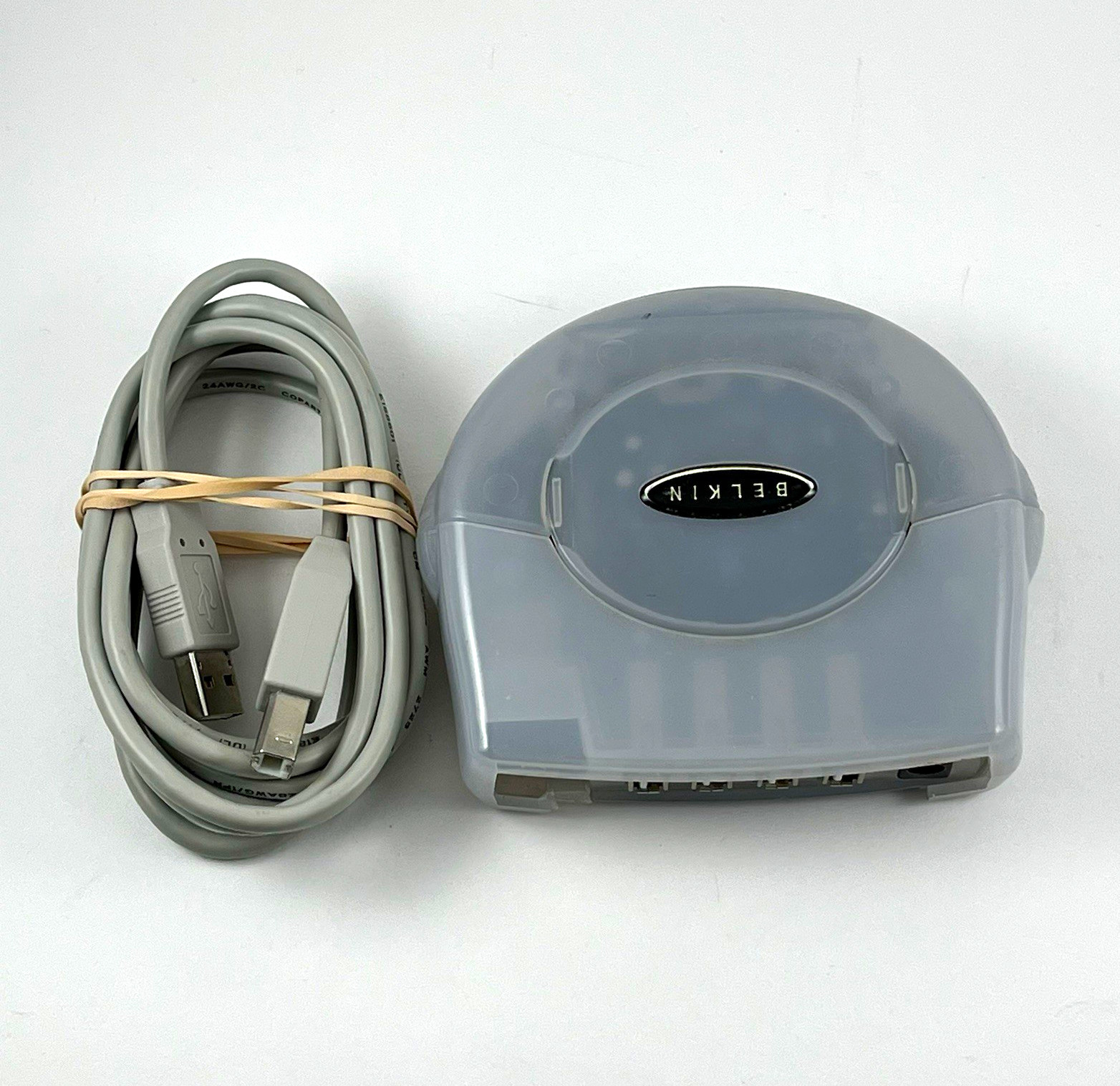 Belkin USB 4-Port Hub for Macintosh F5U101-MAC Gray w/ USB Cable no power cord