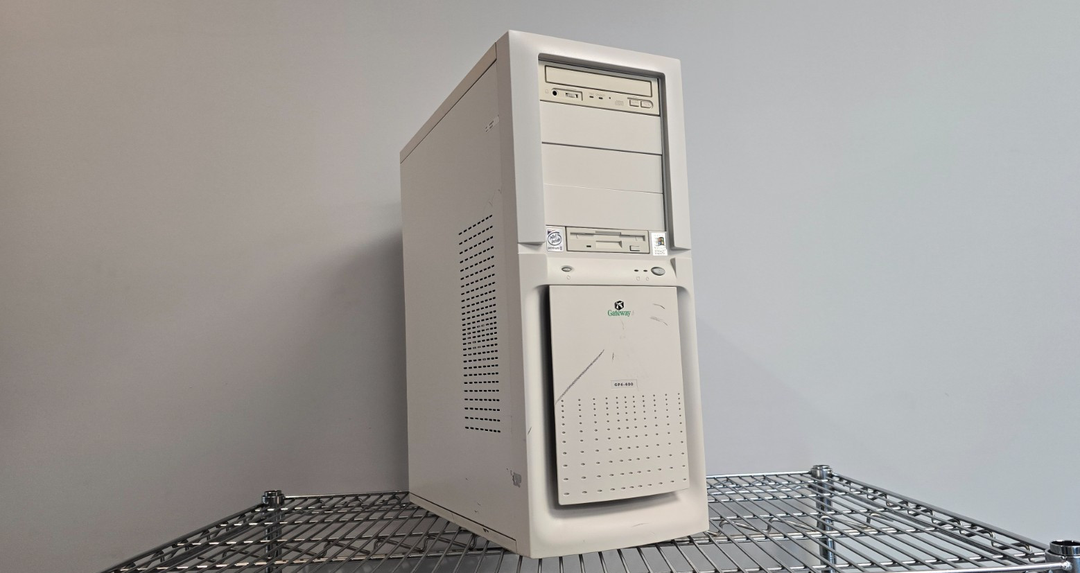Vintage Gateway GP6-400 Computer Pentium II 400MHz, 128MB RAM , no HDD/OS #21