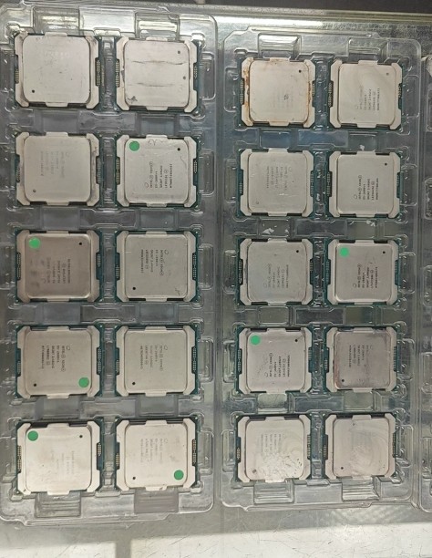 Intel Xeon E5-2680v4 SR2N7 2.4GHz 14 Core FCLGA2011