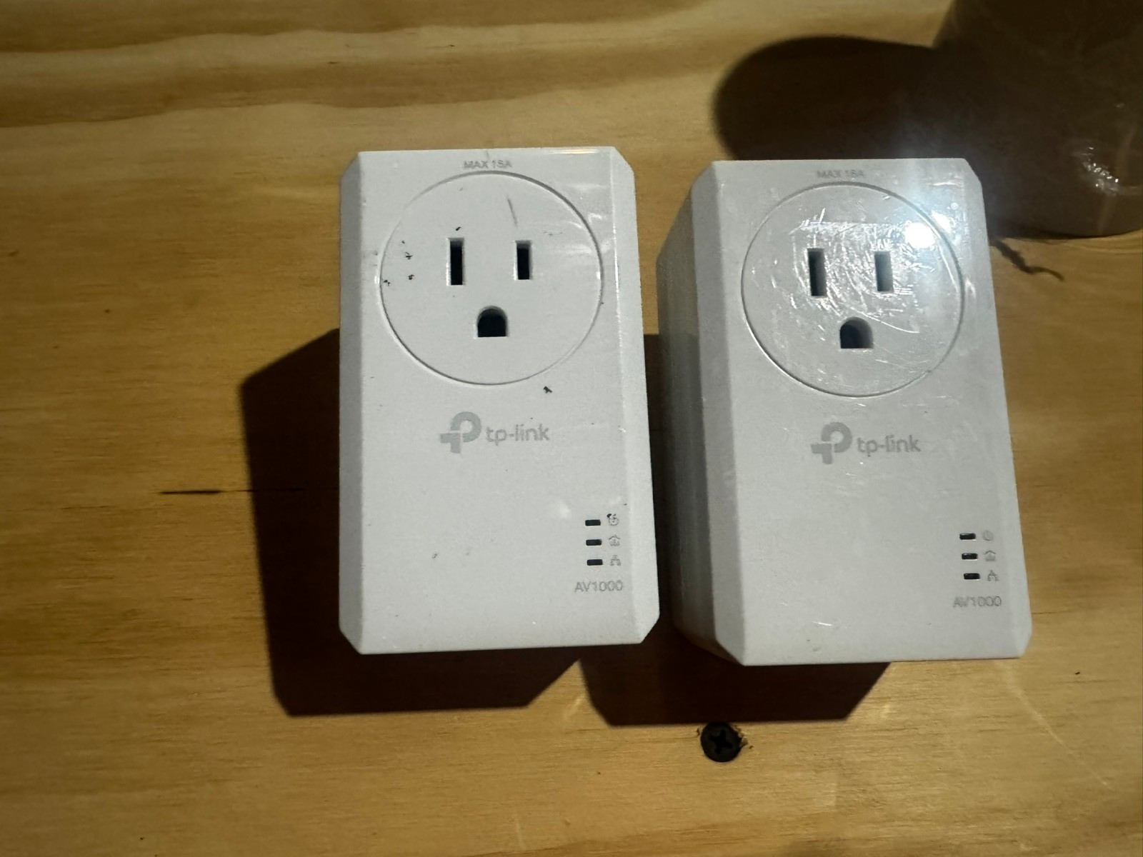 TP-Link TL-PA7017P KIT AV1000 Gigabit Powerline Starter Kit - Used.