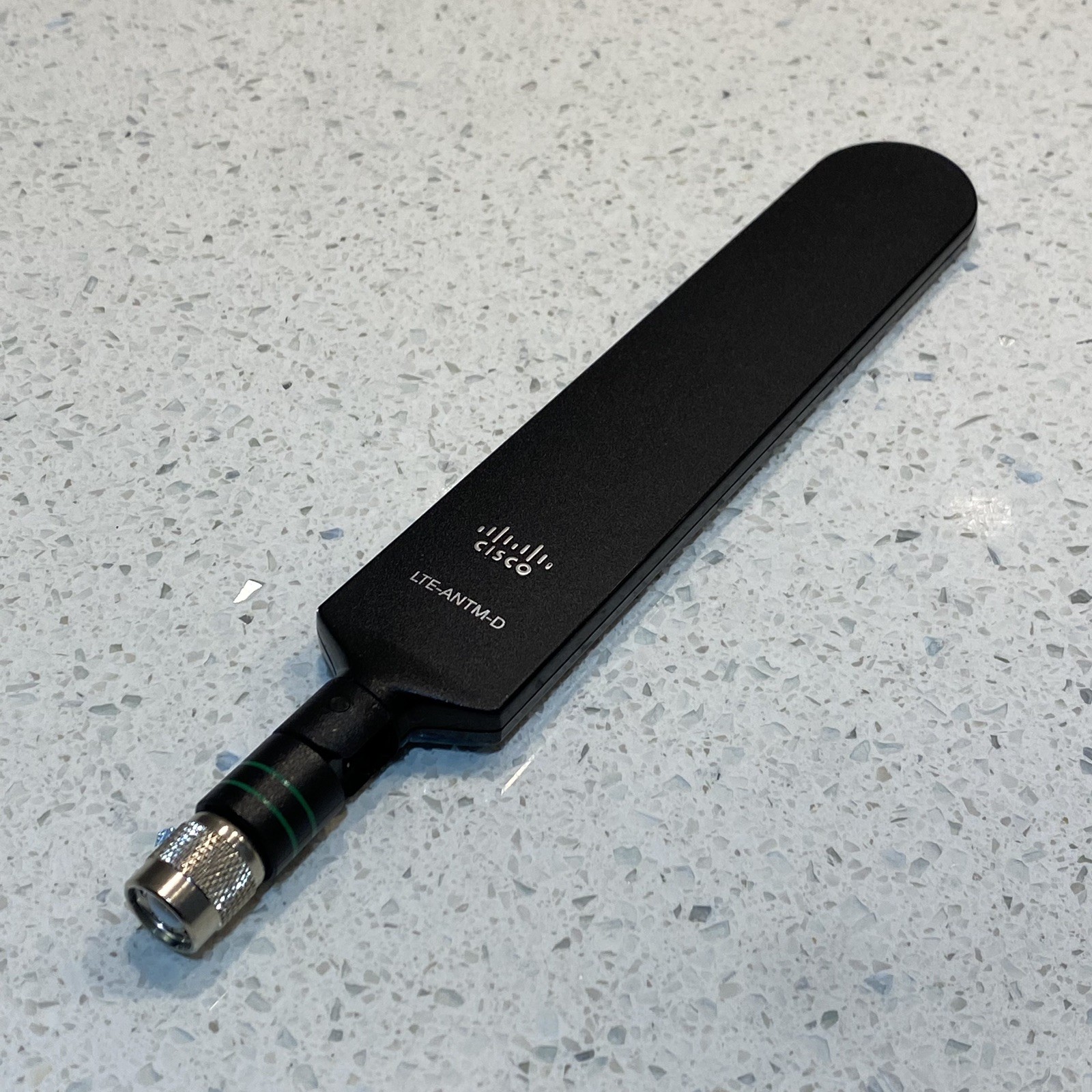 Cisco 4G LTE-ANTM-D Omnidirectional Dipole Articulating Antenna for AP / Router