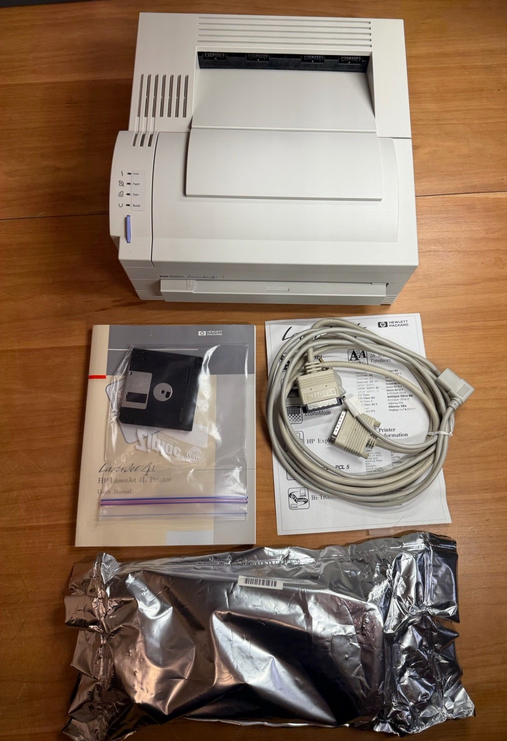 HP LaserJet 4L C2003A Printer 1 Page Count Original Box Toner Manual Cable NIB
