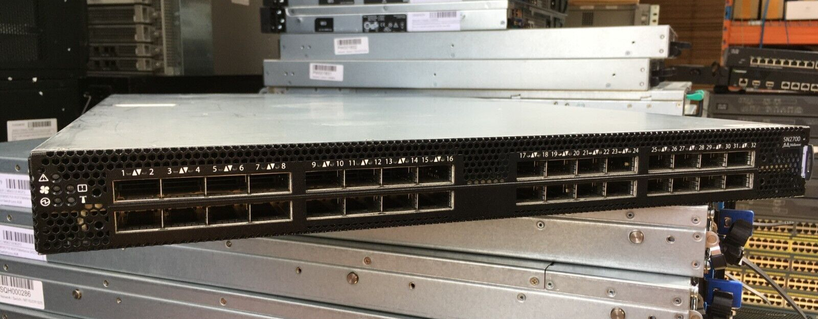 Mellanox MSN2700-BS2F Spectrum-based 40GbE 1U 32 QSFP28 Port Ethernet Switch