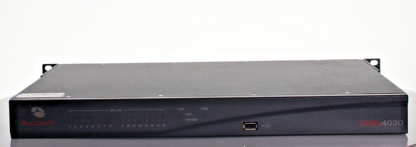 Avocent DSR4030 PN 520-391-007 16-Port IP Switch