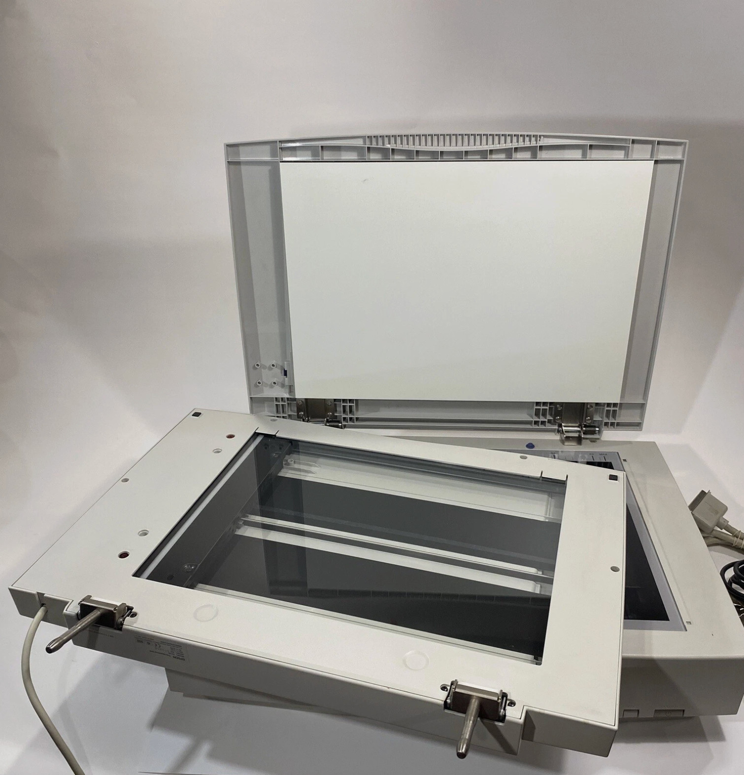 Epson Expression 836XL Flatbed Scanner with Transparency Unit
