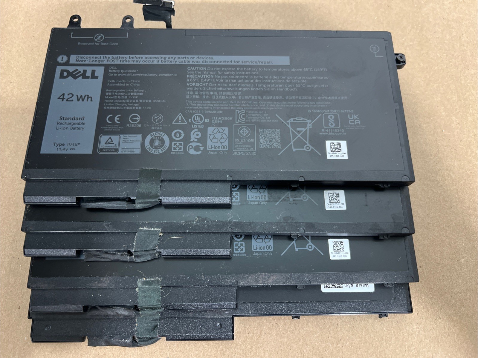 Lot of (4) Genuine Dell Battery XV8CJ 1V1XF 7VTMN Precision Latitude w/ Cable