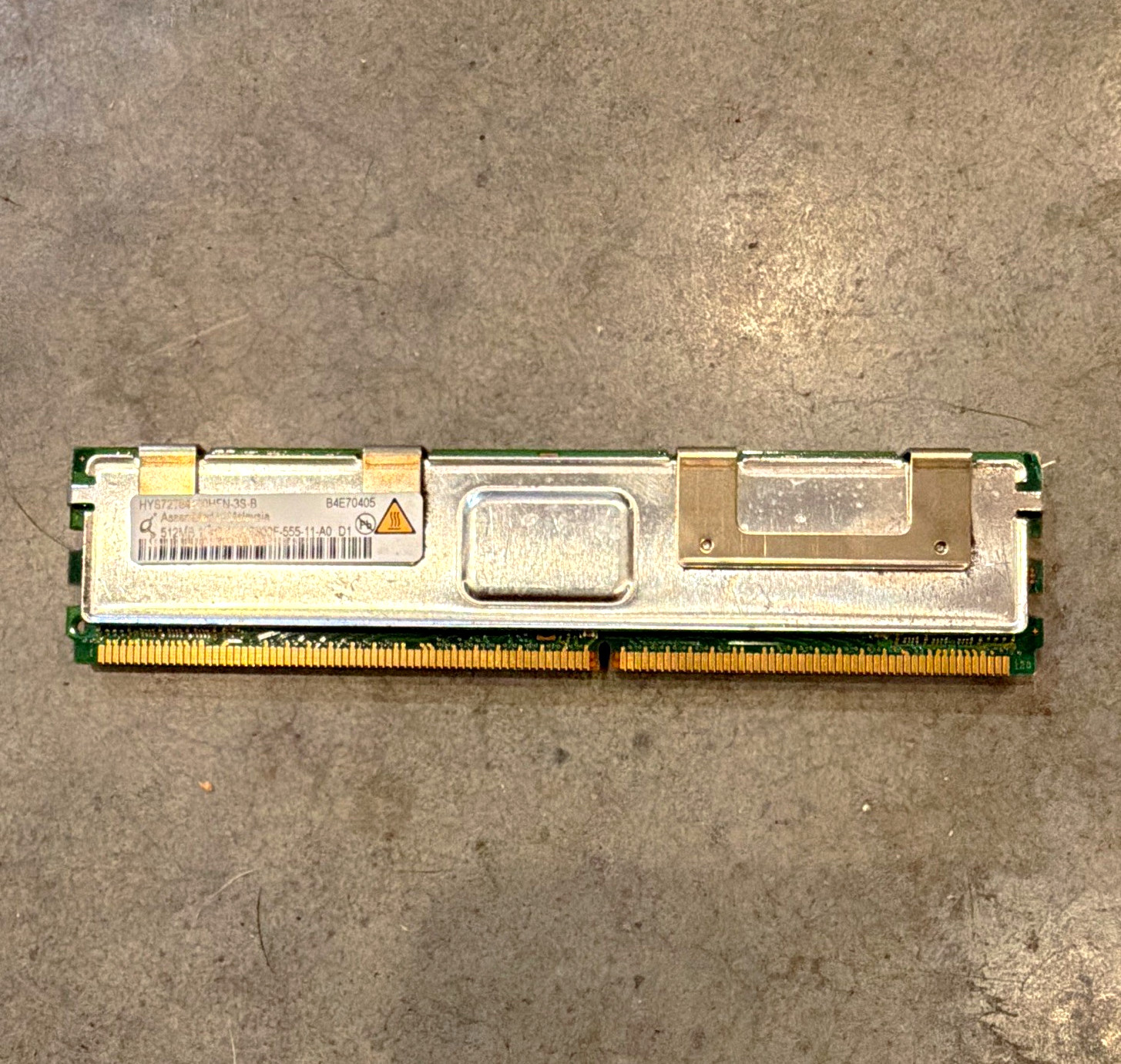 Hynix 1GB DDR2 FB-DIMM PC2-5300F ECC Fully Buffered 240-Pin HYS72T128420HFM