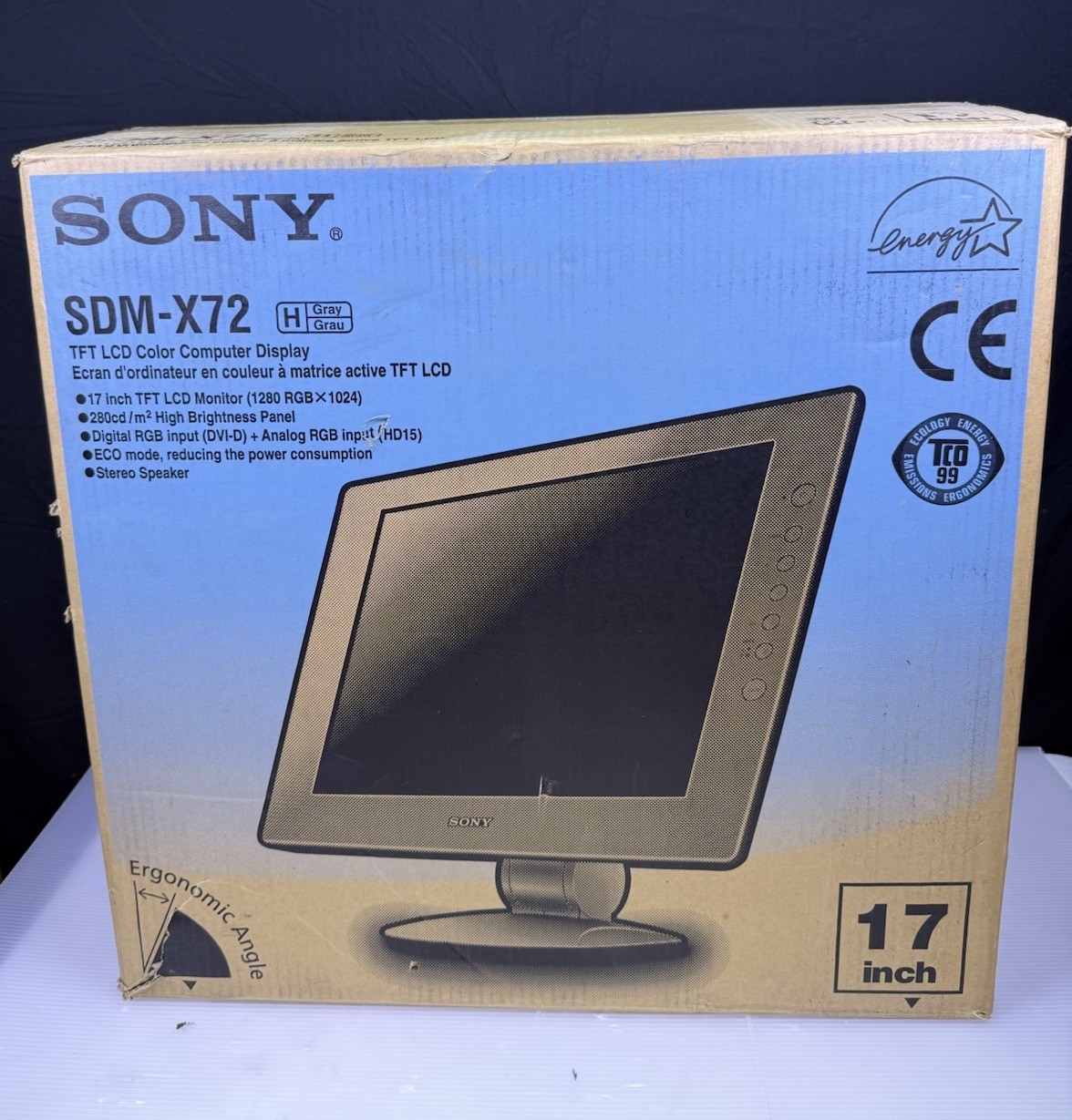 Sony SDM-HX72 17" TFT LCD 4:3 Computer Monitor 1280 x 1024 (Retro Gaming) Works