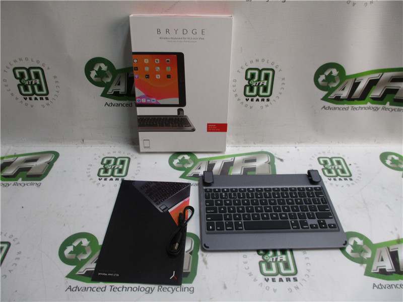 Brydge BRY80022 Bluetooth Keyboard for iPad 10.2 Space Gray Backlit Tested