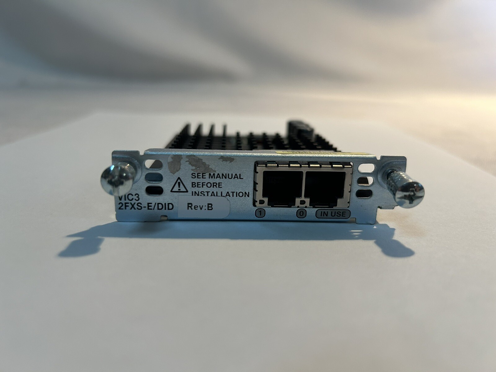 Cisco VIC3-2FXS-E/DID 2-Port Enhanced Voice Fax Interface Card Rev.B