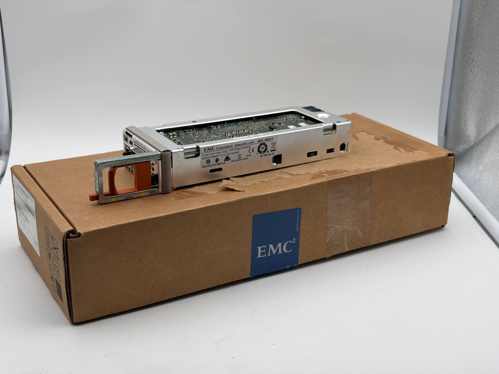 EMC 100-564-195-04 VPLEX VS6 Management Module 4GB RAM 128GB mSATA Open Box