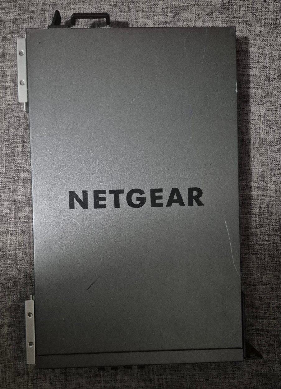 M4300 12x12f Fully Managed Netgear 10gb Switch 24 Ports 10gb G2U