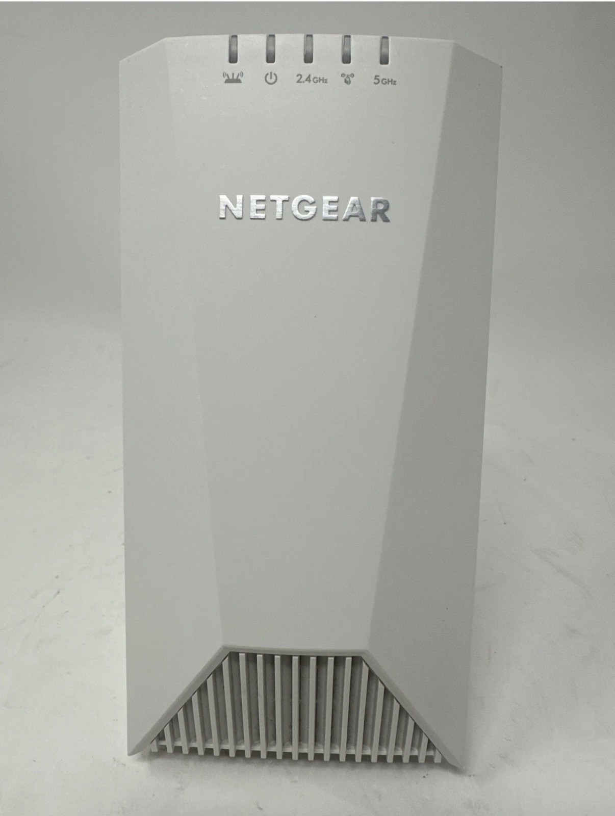 Netgear EX7500 Wall-Plug AC2200 Nighthawk X4S Tri-Band WiFi Mesh Extender Tested