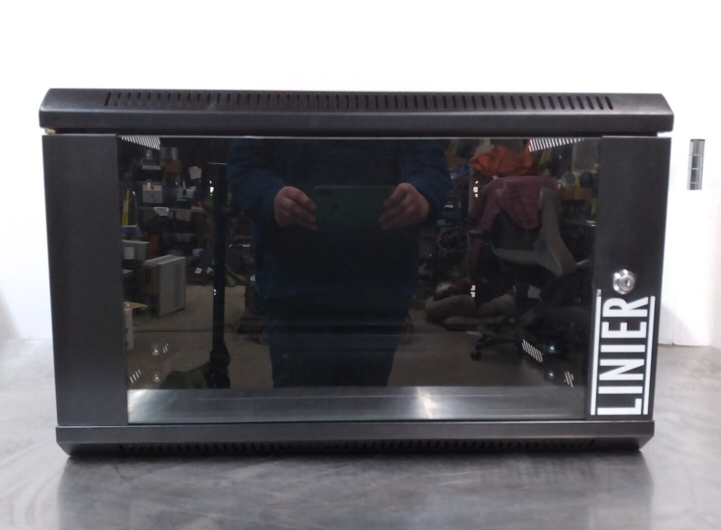 Linier 6U, 3140-3-001-06, Wall Mount Cabinet, Glass Door, 2 Solid Doors, No Keys