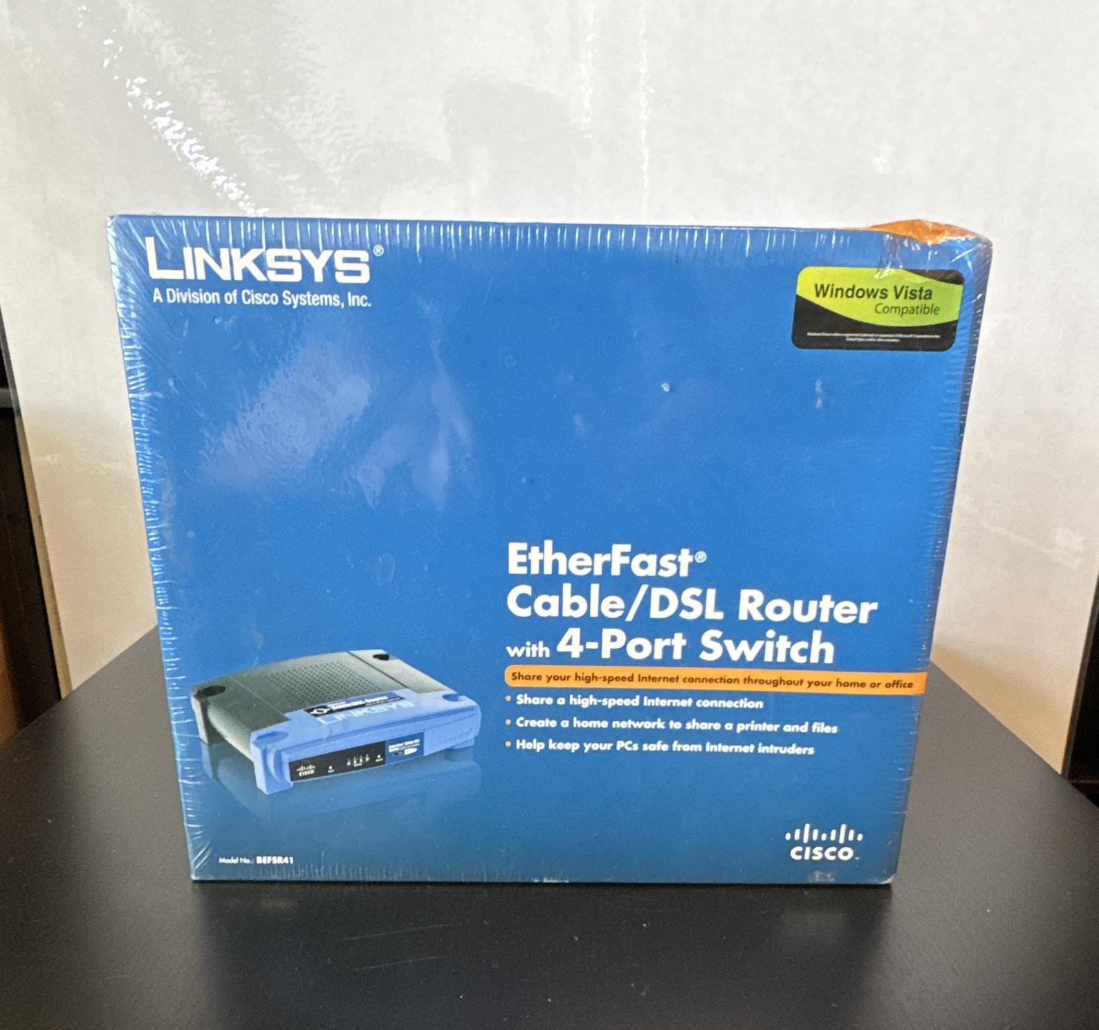 Linksys BEFSR41 EtherFast Wired Router 4-Port 10/100 Ethernet UPnP DHCP