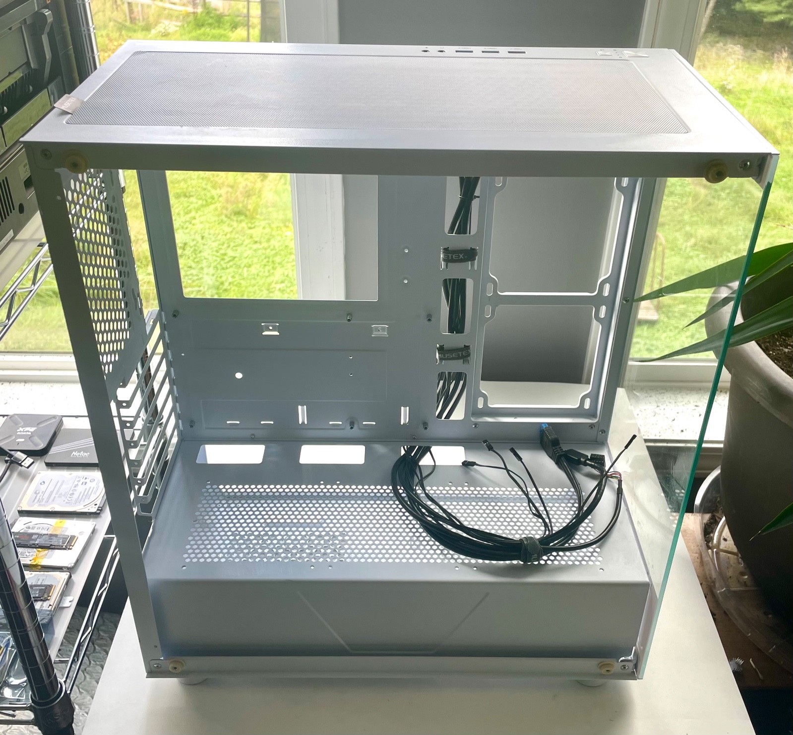 Musetex K2 White ATX Mid Tower PC Case 270 Full View Dual Tempered Glass
