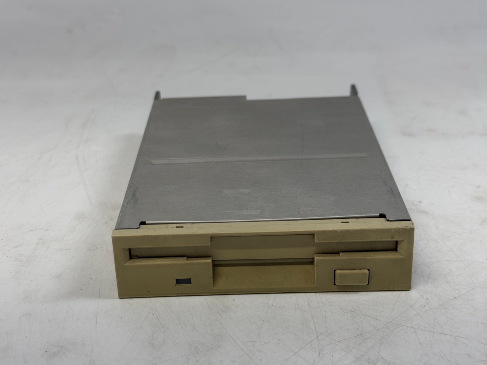 Vintage Teac FD-235HF 1.44 MB 3.5 inch Desktop Internal Floppy Drive 19307332-91