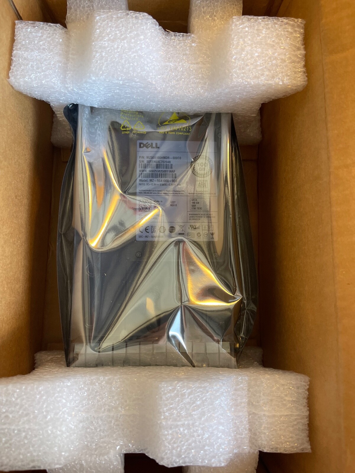 NEW Genuine Dell 5HRCK EqualLogic 100GB SSD Solid State Drive For PS6010S