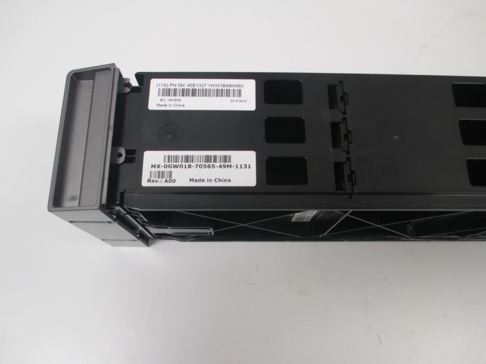 Dell/IBM PowerVault 12 Slot Right magazine 45E1327 / MX-00GW018-70565-49M-1131