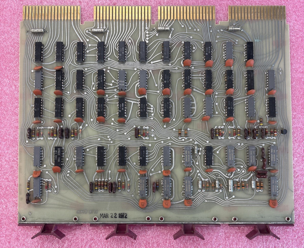 Early Vintage 1972 DEC Digital M724 PDP 11/20 Bus & Console Control Module
