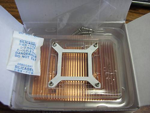 Cooler Master ECC-00177-01-GP CPU Cooler Pentium M Heat Sink. Brand New