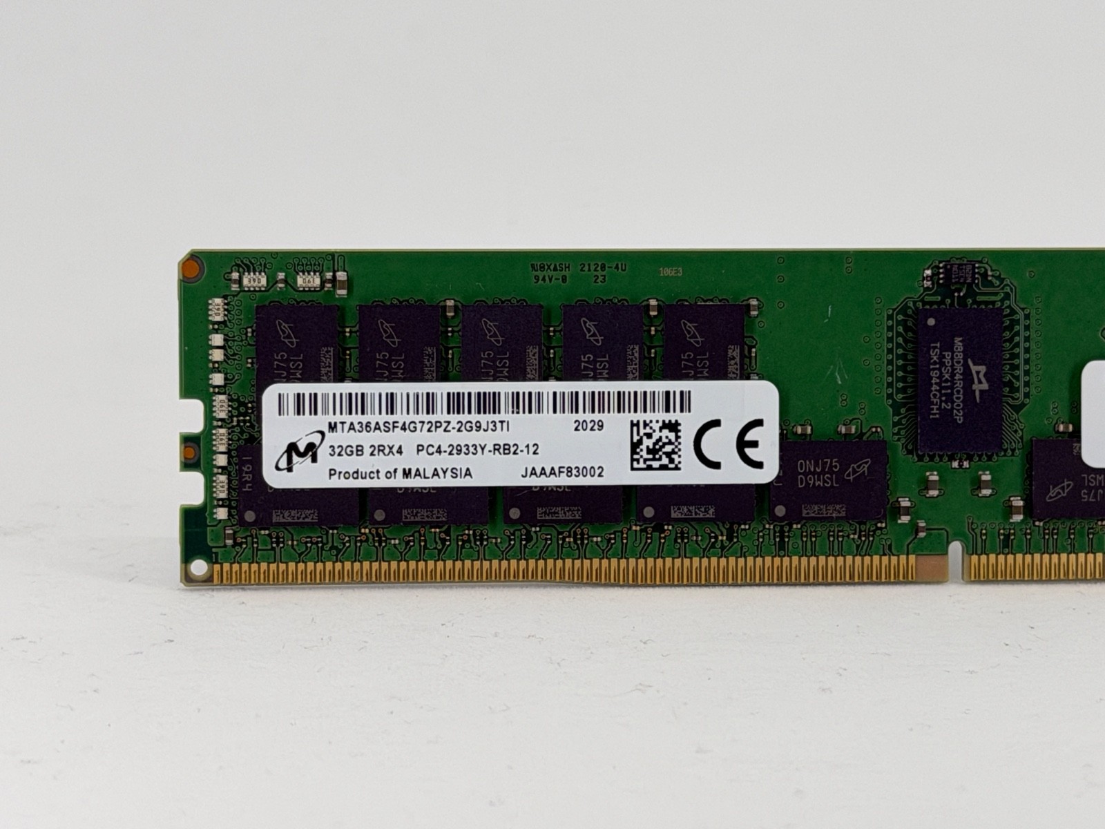 Micron 32GB DDR4 2933MHz RDIMM Server Memory (MTA36ASF4G72PZ-2G9) - Preowned