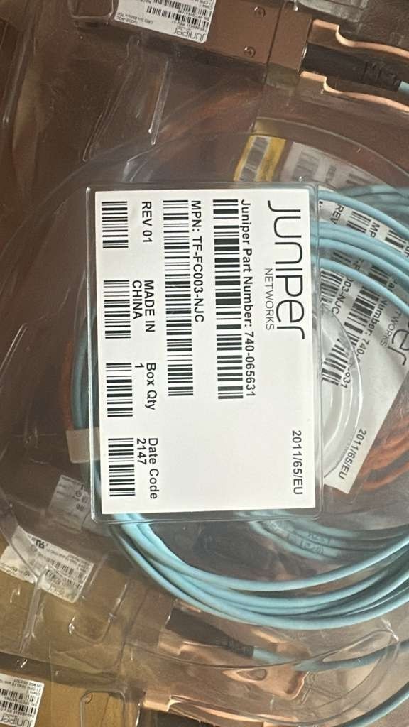 Juniper JNP-100G-AOC-5M 100G QSFP28 Active Optical Cable 5M