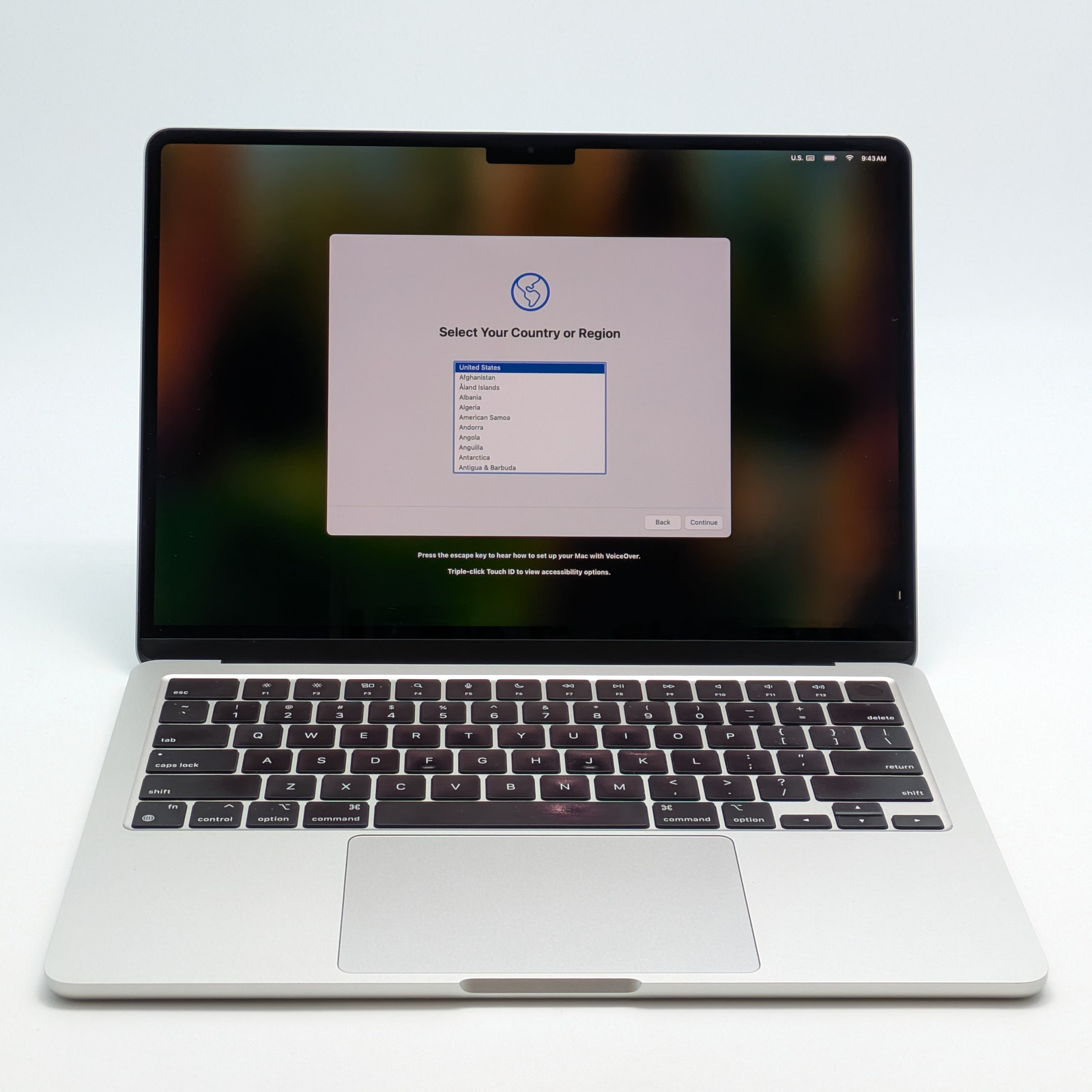 Apple MacBook Air 2022 13.6" M2 8-Core 256GB SSD 8GB RAM 8-Core macOS