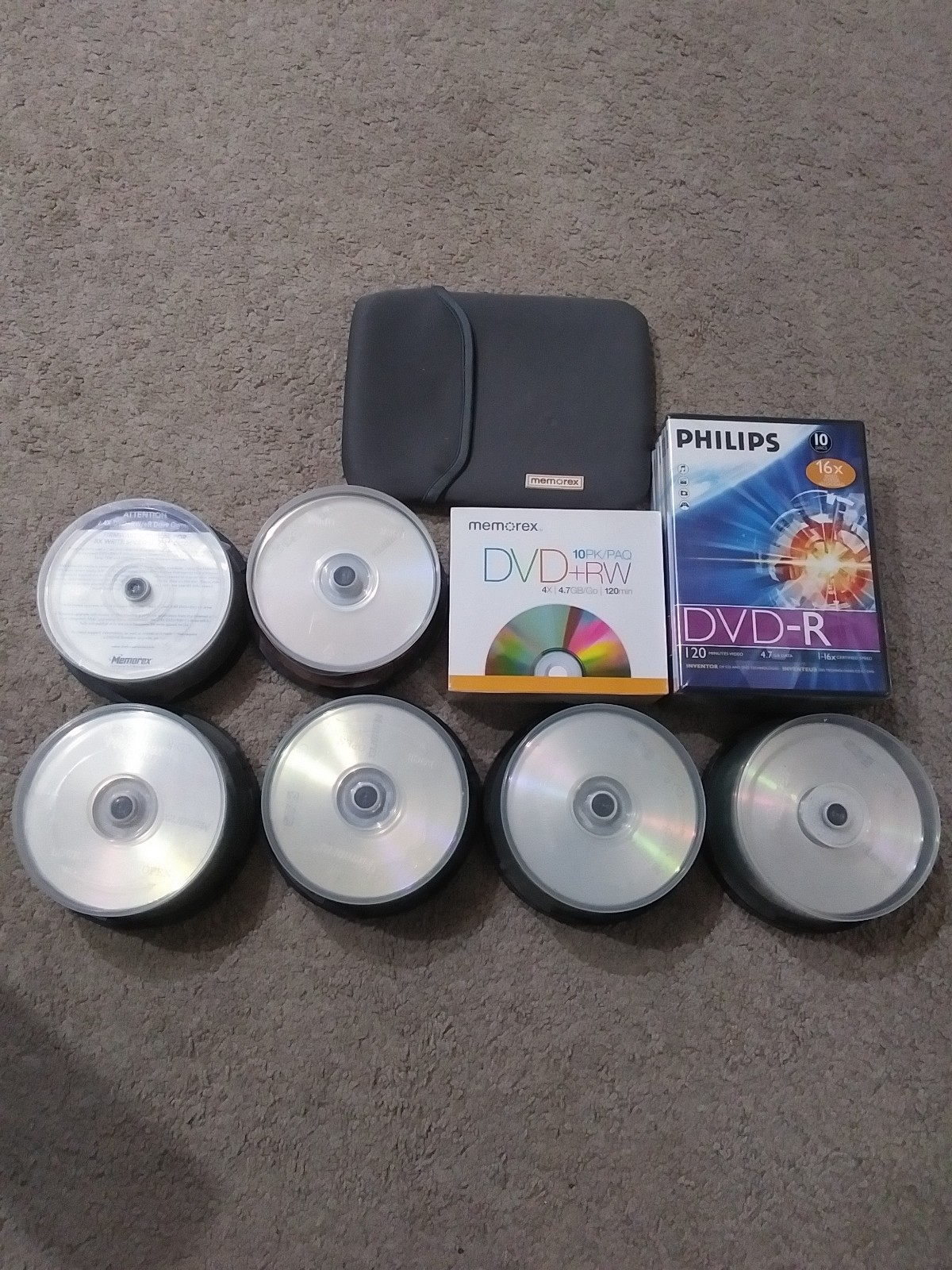 Lot of Memorex Philips Blank CD-R DVD-R 4.7GB 700MB