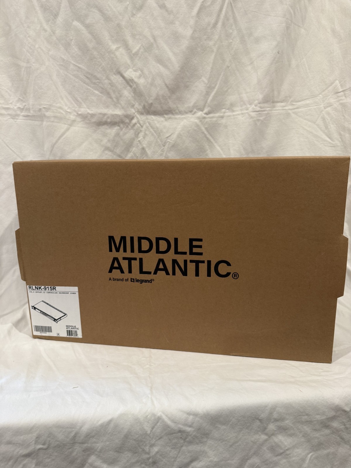 Middle Atlantic RackLink Select RLNK-915R 9-Outlet PDU