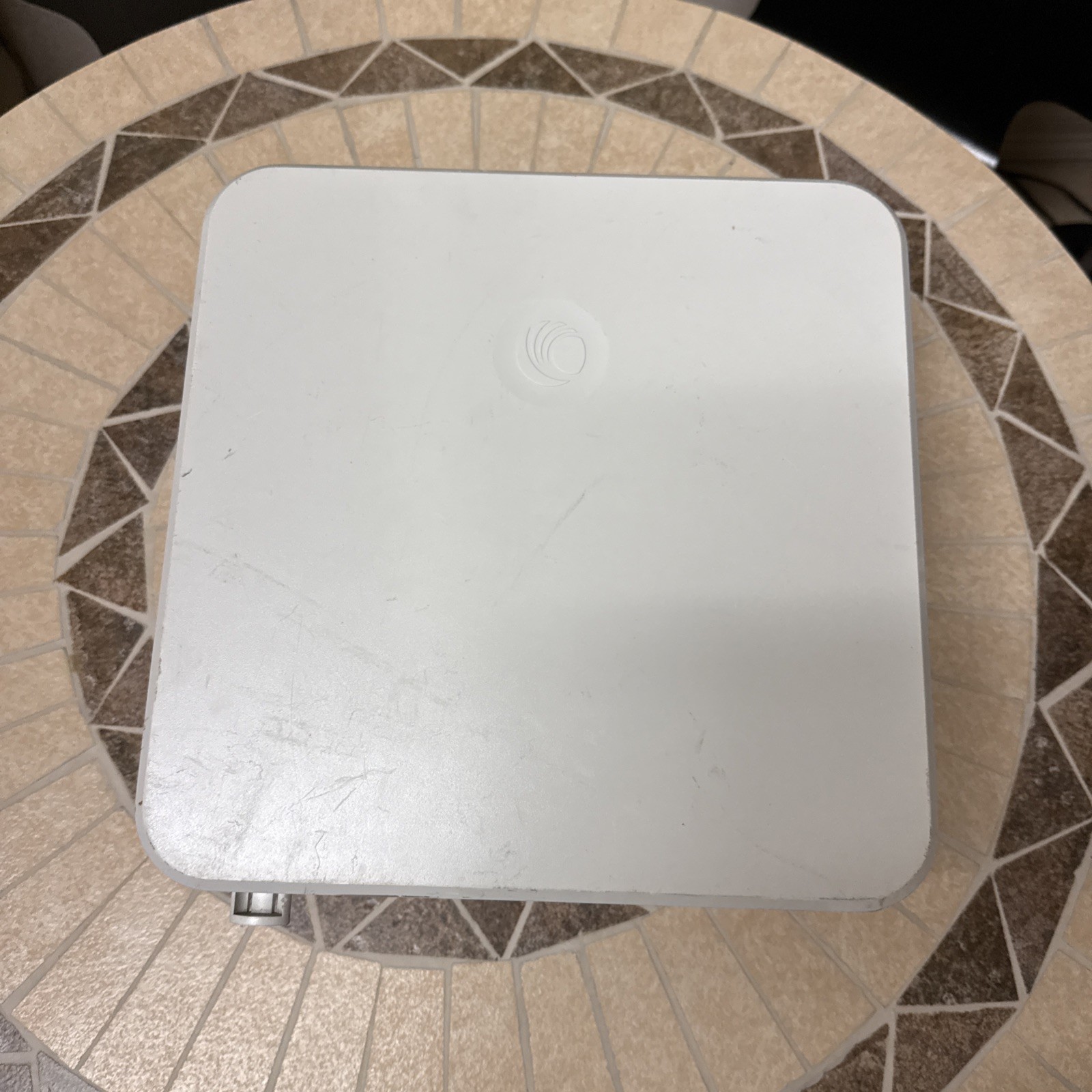 Cambium C058900P801A ePMP Force 300-19R 5GHz Subscriber Module 19 dBi Integrated