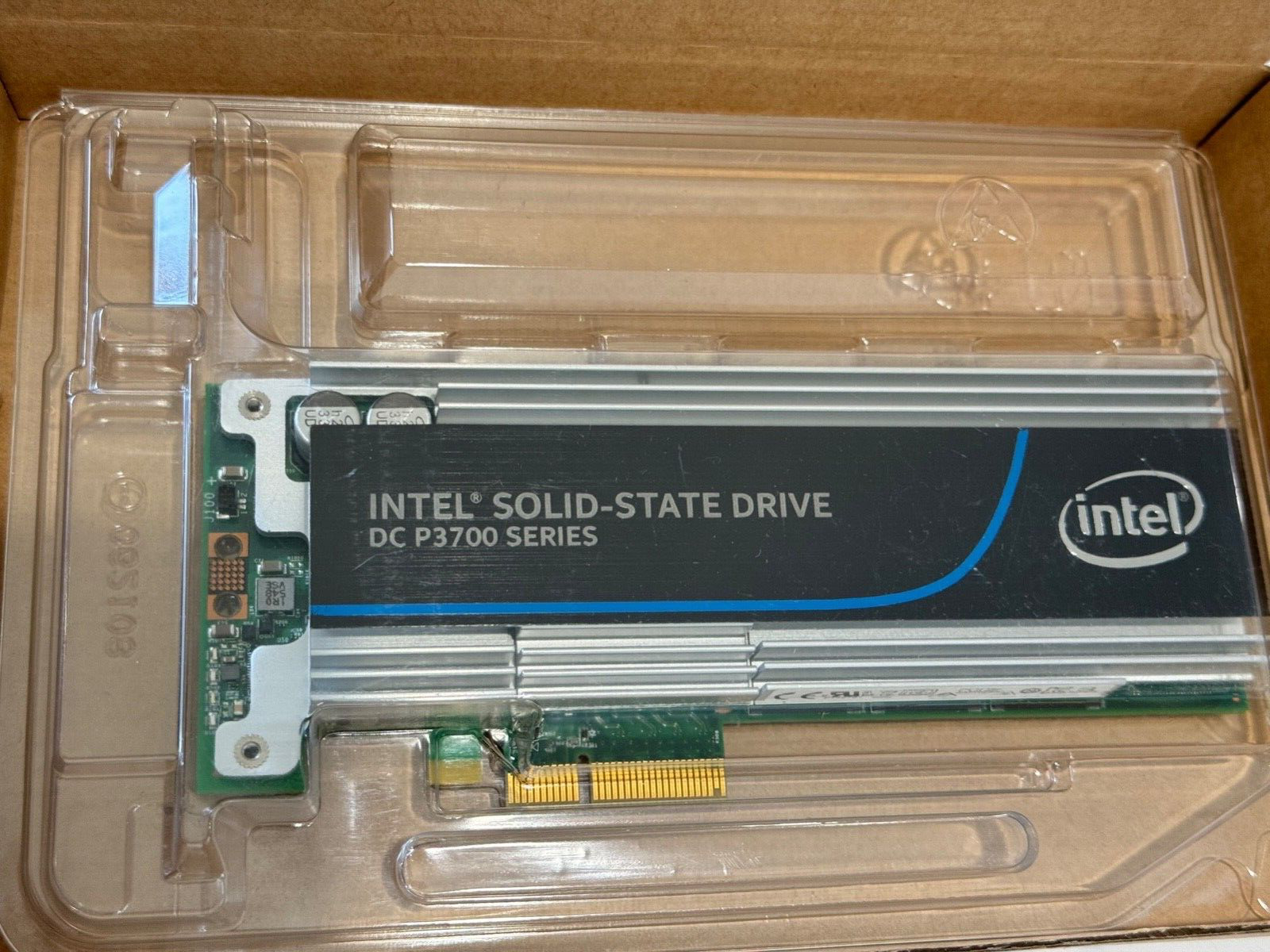 Intel DC P3700 SSDPEDMD020T4D 2TB PCIe NVME SSD Solid State Drive DELL 0CJY9F