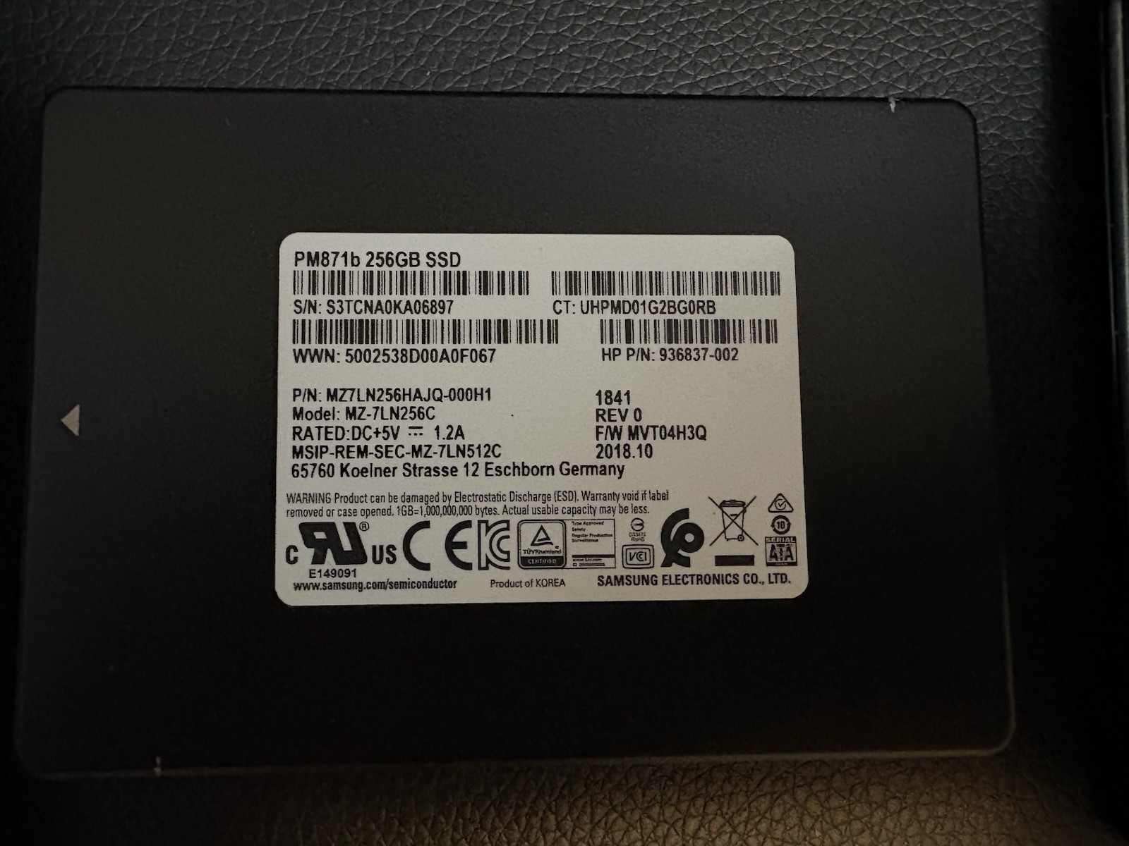Samsung PM871b 256GB SSD - Solid State Storage Drive With 3.5” Adapter HP Spare